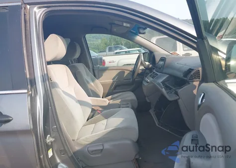 2009 Honda Odyssey Lx z USA, uszkodzony, nr VIN 5FNRL38249B060237